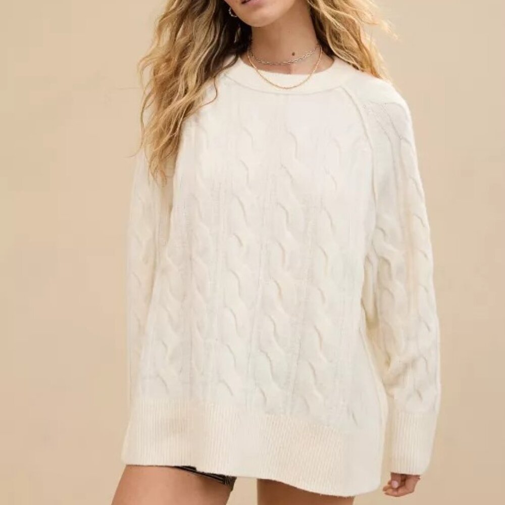 Aerie - Cable Crew Sweater - Cream